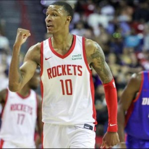 半岛体育-两战71分！火箭探花闪耀赌城 最强之人已在阵中？