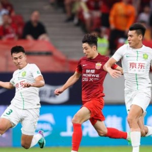 半岛体育APP-武磊封神战国安当背景板 海港12连胜独一档强大？