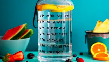 精雕细刻！哈利伯顿收获个人专属木雕版Hali1